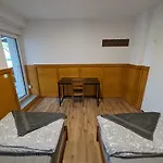 Apartament Merry *